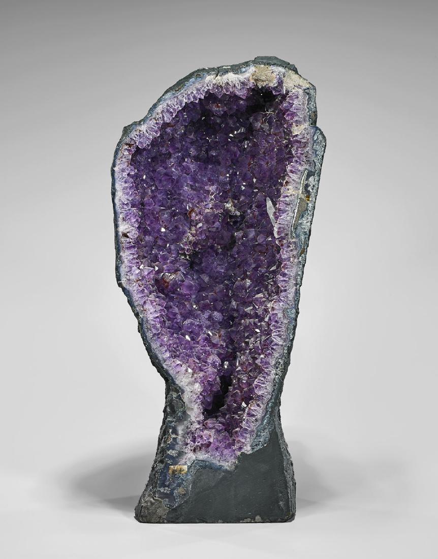 AMETHYST GEODE (1 of 1)