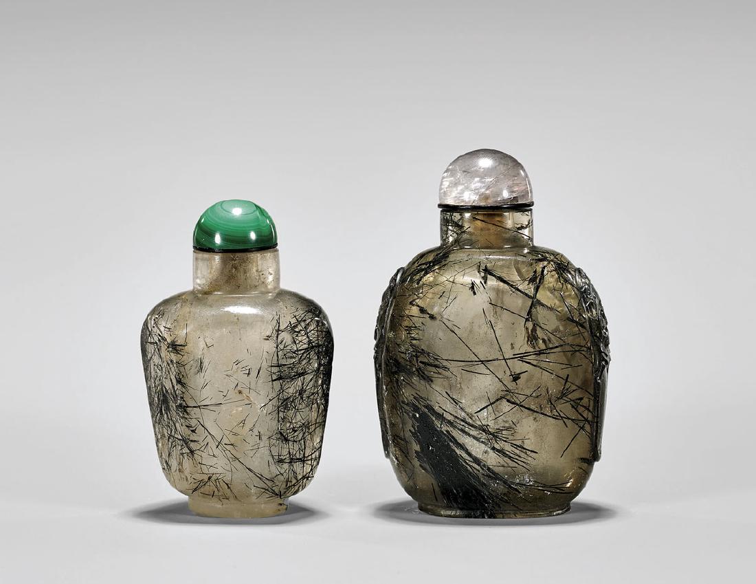 TWO ANTIQUE 'HAIR CRYSTAL' SNUFF BOTTLES (1 of 2)