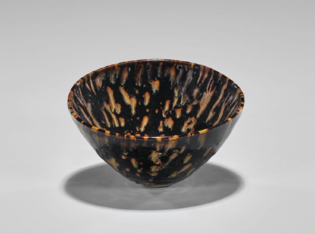 SONG DYNASTY 'TORTOISESHELL' GLAZED TEA BOWL (1 of 2)