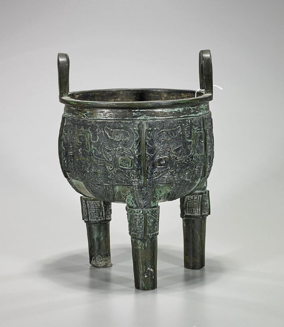 Old Chinese Archaistic Bronze Tripod Vessel (1 of 1)