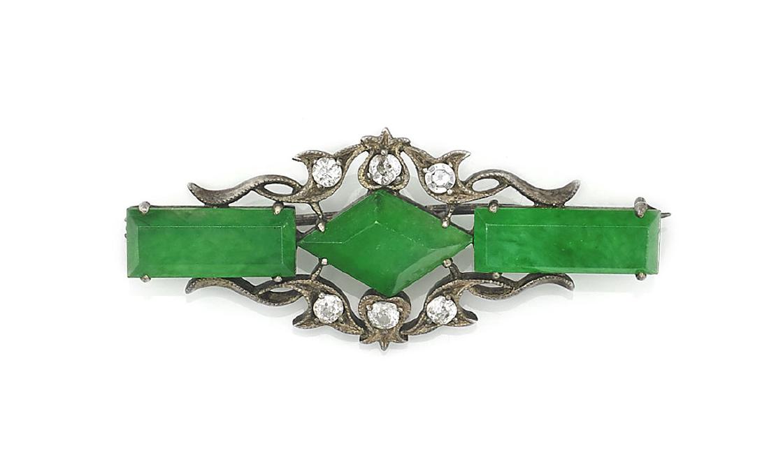 ORNATE JADEITE & DIAMOND BROOCH (1 of 1)