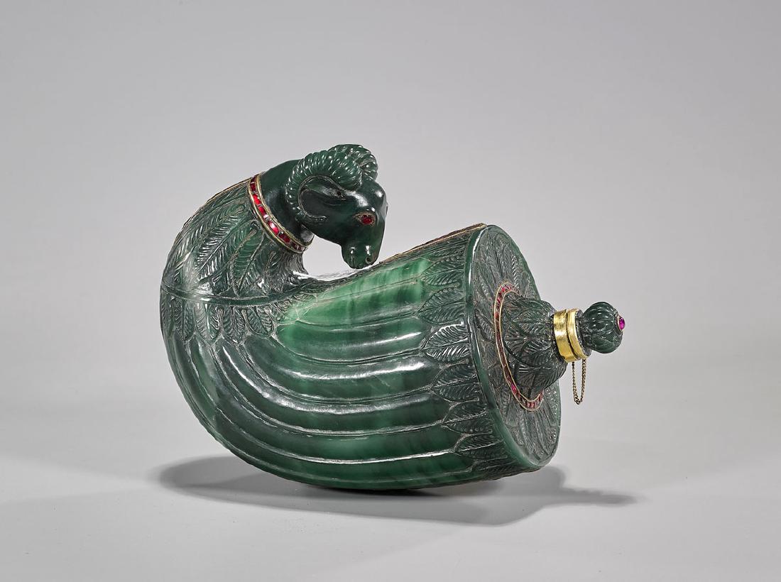 Mughal-Style Green Hardstone Powder Flask (1 of 1)