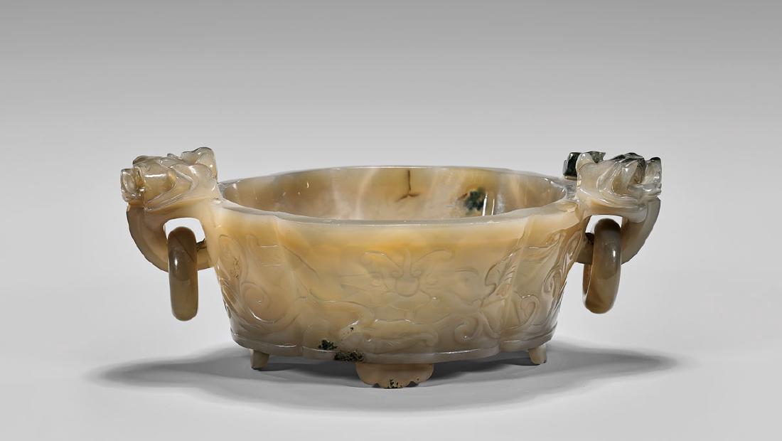 CHINESE CARVED AGATE VESSEL (1 of 3)