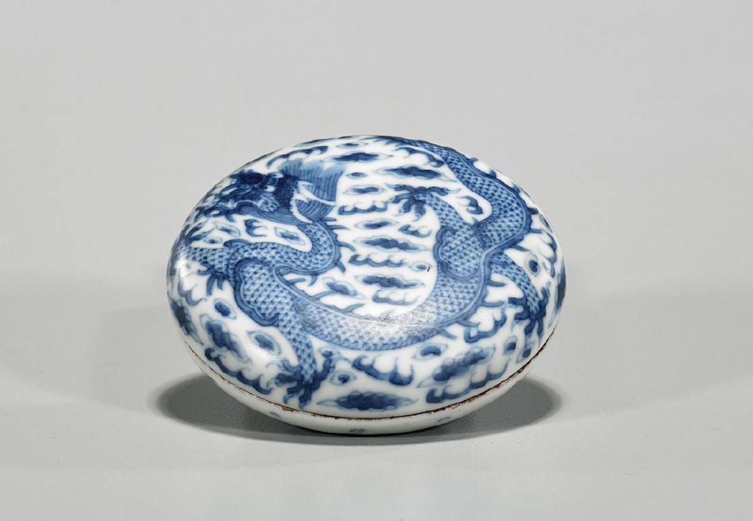 Antique Chinese Blue & White Porcelain Seal Paste Box (1 of 3)