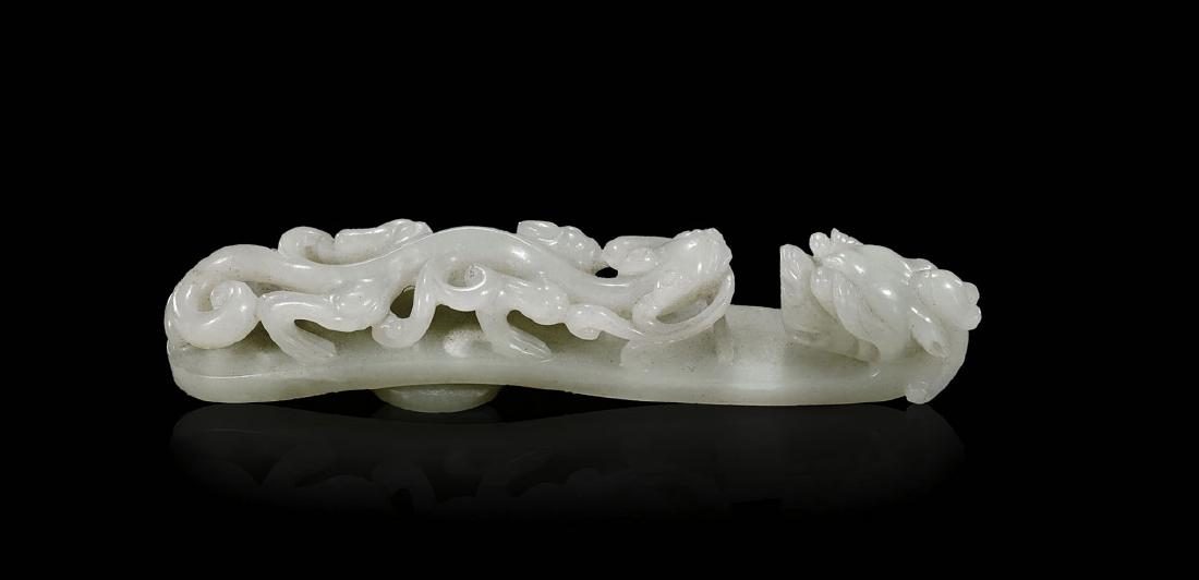 18TH CENTURY CARVED WHITE JADE BELT HOOK (1 of 2)