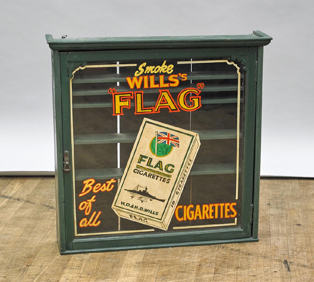 Cigarette Display Case (1 of 1)