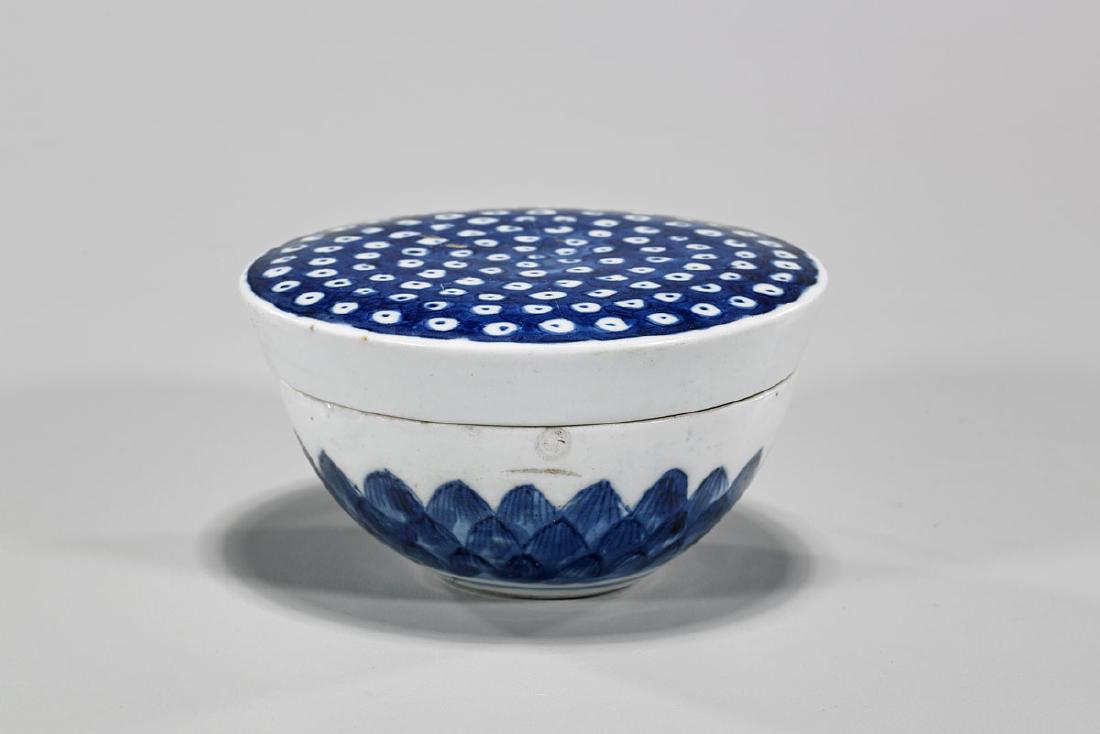 Antique Chinese Blue & White 'Lotus Form' Porcelain Box (1 of 1)