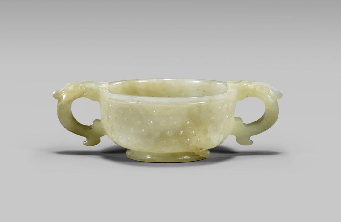 19TH CENTURY CARVED JADE CUP (1 of 2)