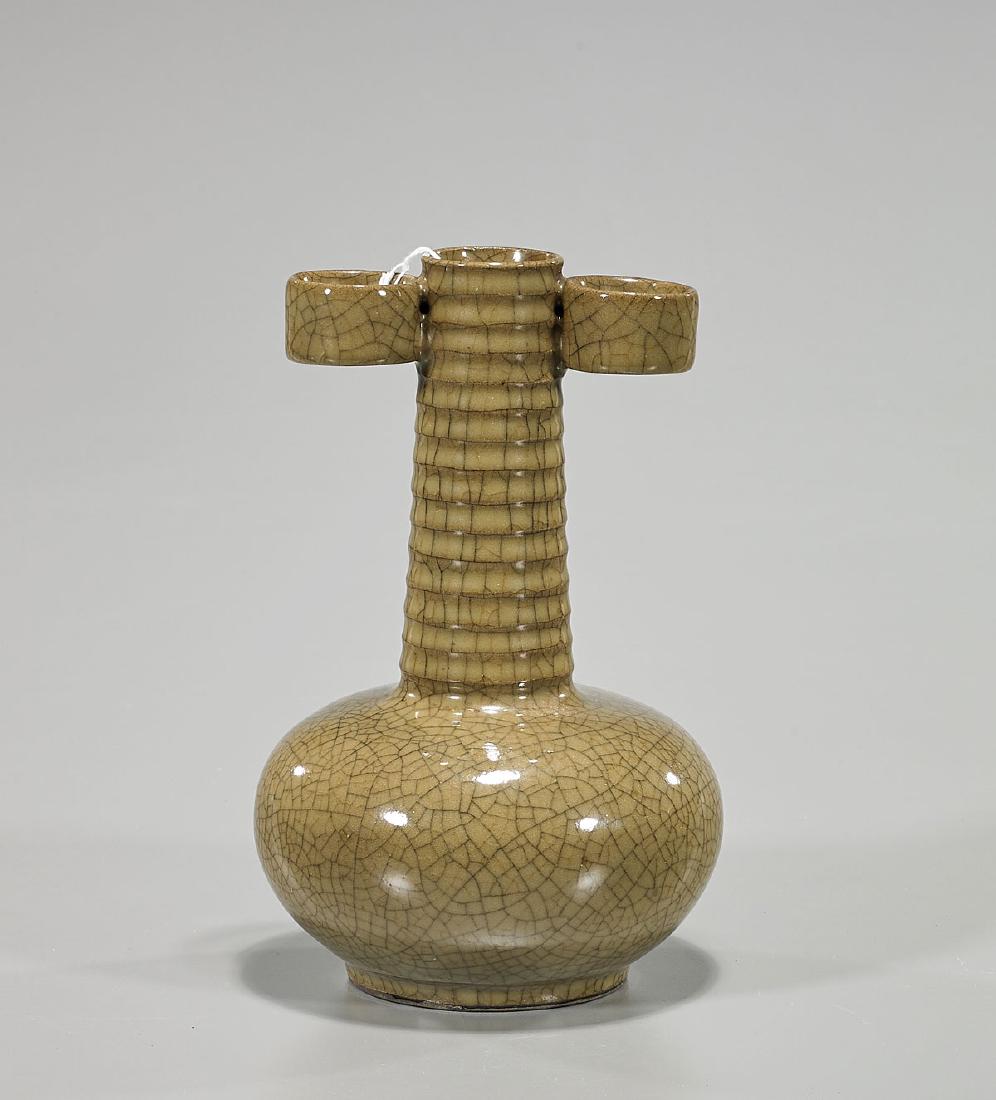 Chinese Song-Style Crackle Glazed Porcelain Vase (1 of 1)