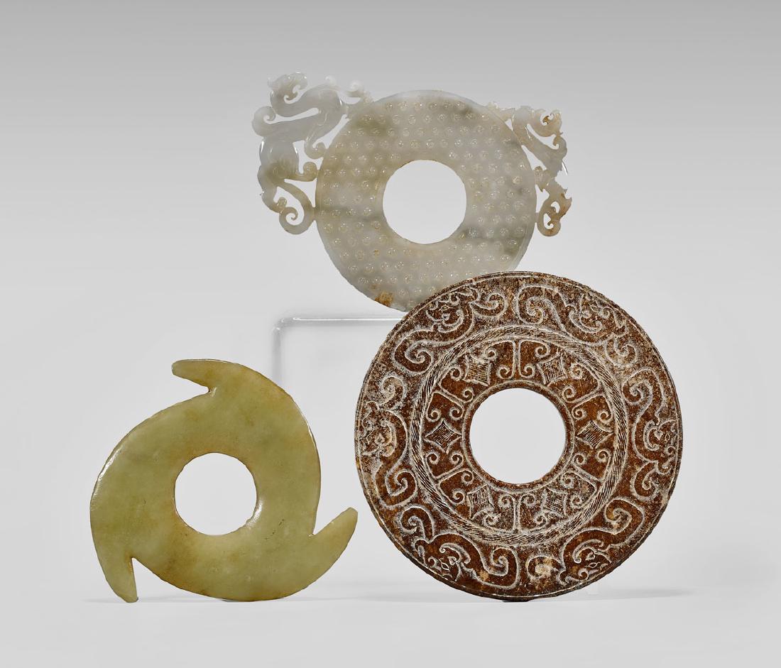 THREE CARVED JADE OR HARDSTONE 'BI' DISCS (1 of 1)