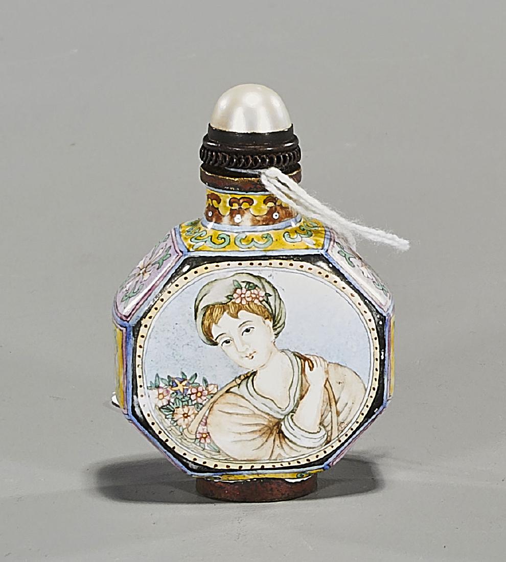 Chinese Enamel on Copper Snuff Bottle (1 of 3)