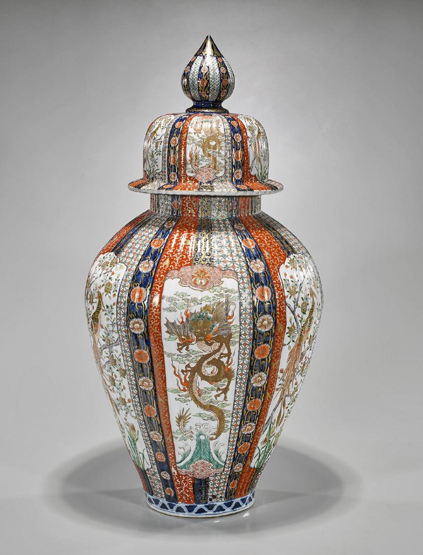 Large Japanese Imari Porcelain Vase (1 of 1)