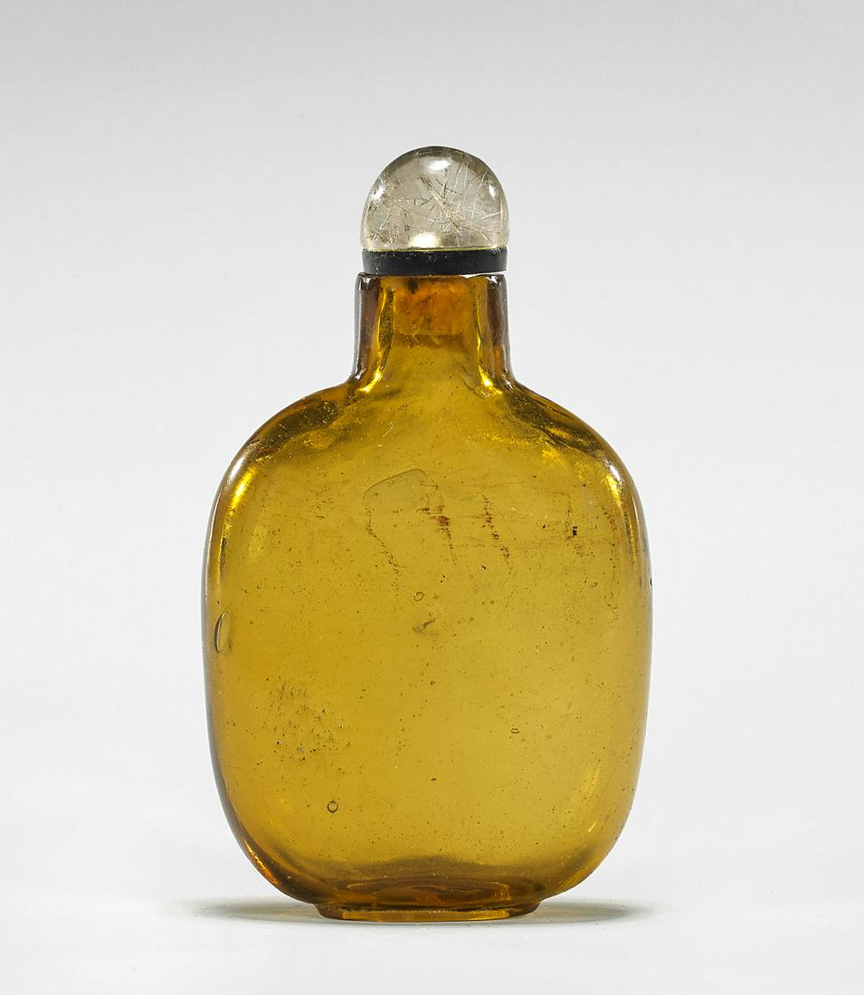 ANTIQUE AMBER GLASS SNUFF BOTTLE (1 of 3)