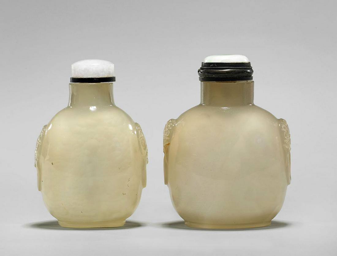TWO FINELY HOLLOWED ANTIQUE WHITE AGATE SNUFF BOTTLES (1 of 3)