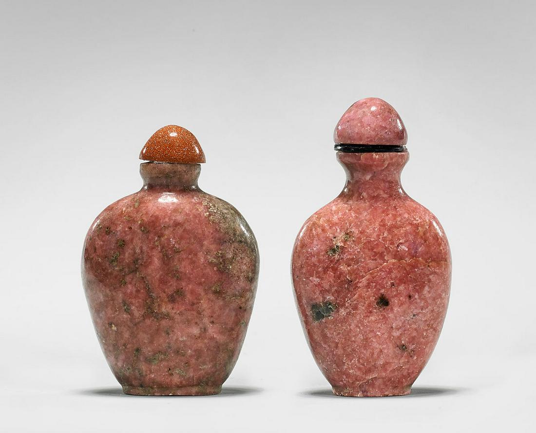 TWO RHODONITE SNUFF BOTTLES (1 of 3)