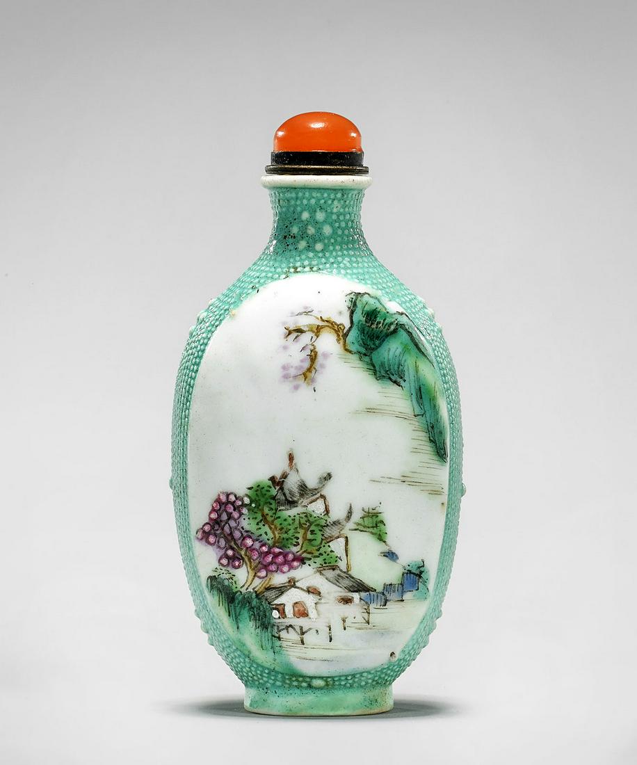 OLD MOLDED & ENAMELED PORCELAIN SNUFF BOTTLE (1 of 4)