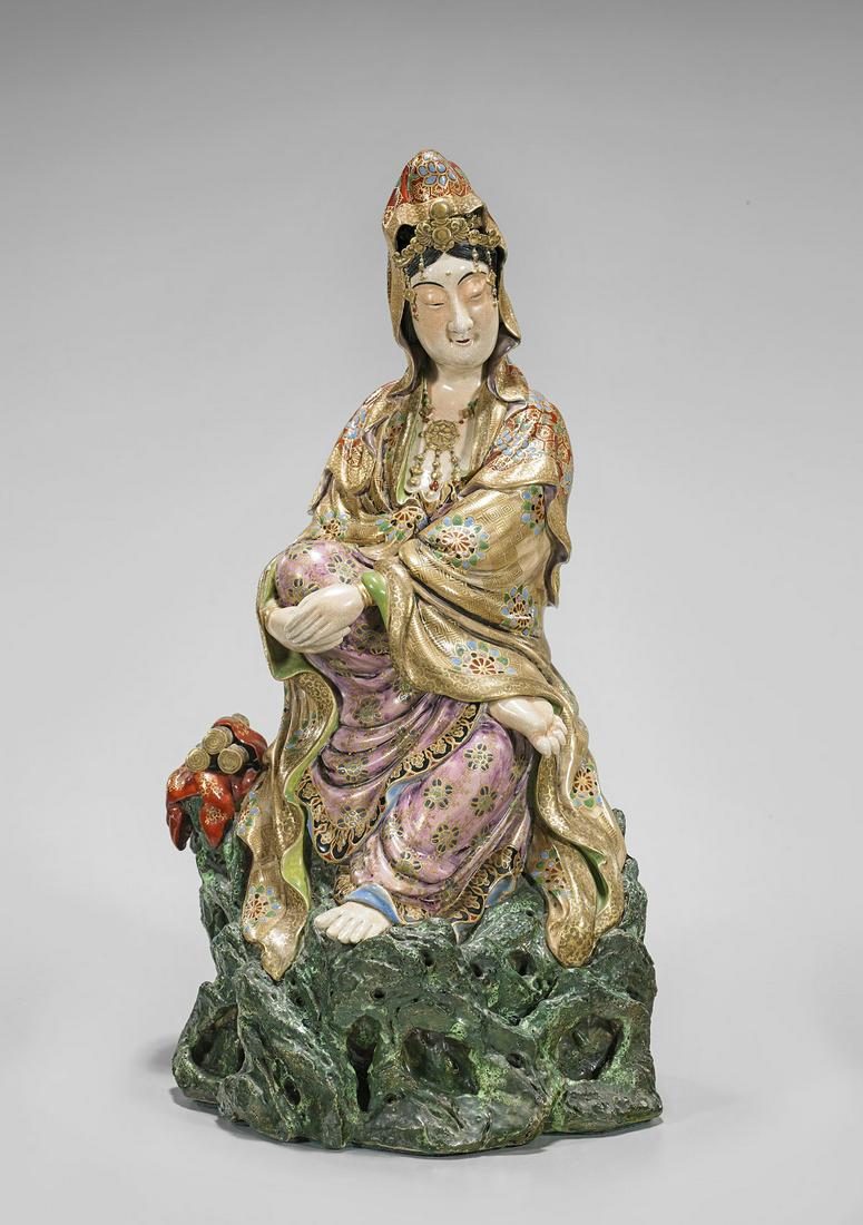 JAPANESE SATSUMA FIGURE OF KANNON (1 of 5)