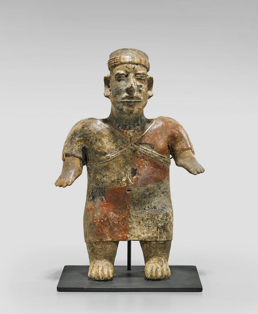 JALISCO MALE FIGURE (1 of 3)