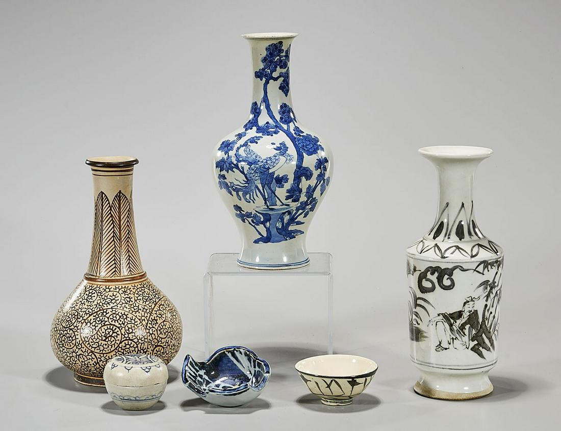 Group of Chinese & Japanese Ceramics (1 of 3)