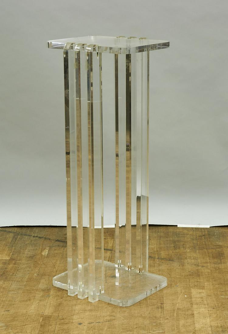 Lucite Display Pedestal (1 of 1)