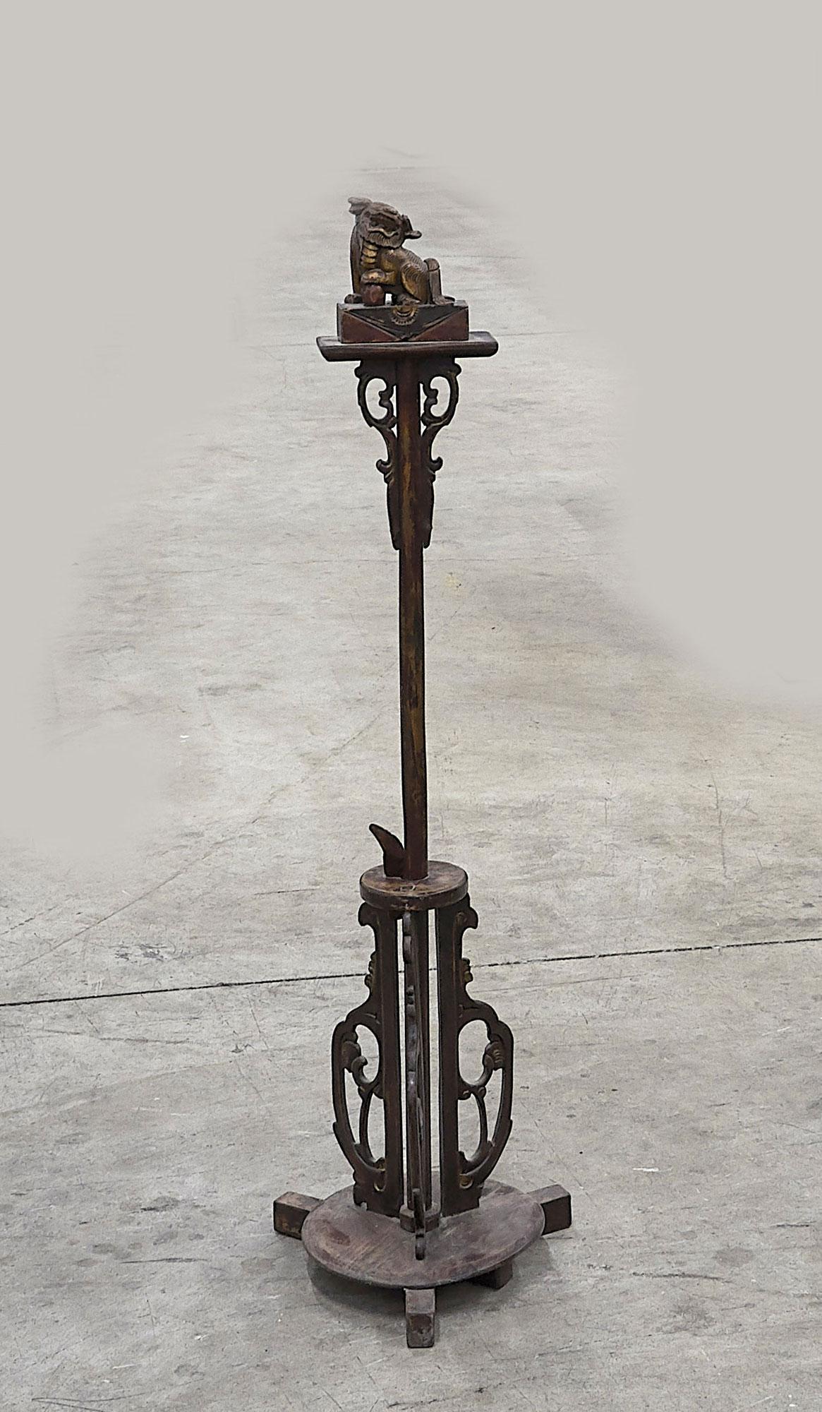 Antique Chinese Carved Wood Adjustable Hat Stand (1 of 2)