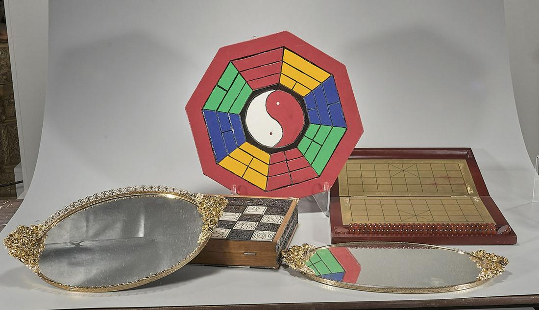 Group of Various Collectibles (1 of 7)