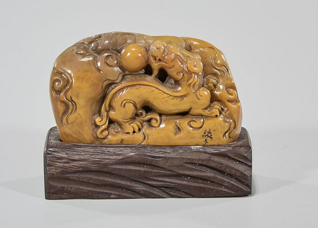 Chinese Carved Shoushan Stone Seal (1 of 3)