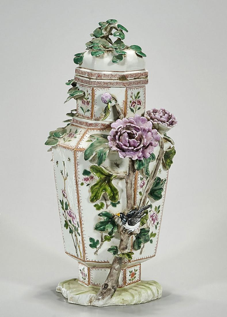 Chinese Enameled Porcelain Covered Vase (1 of 6)