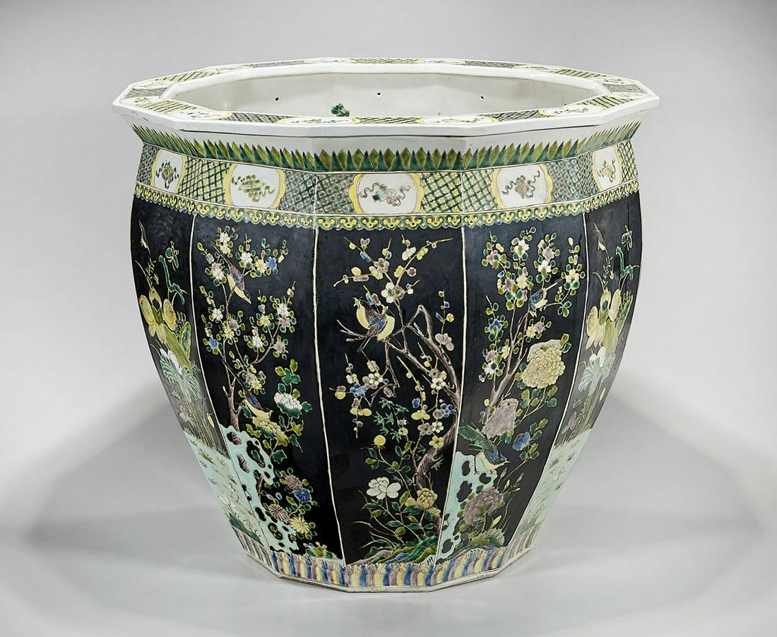 Large Chinese Porcelain Fish Bowl (1 of 4)