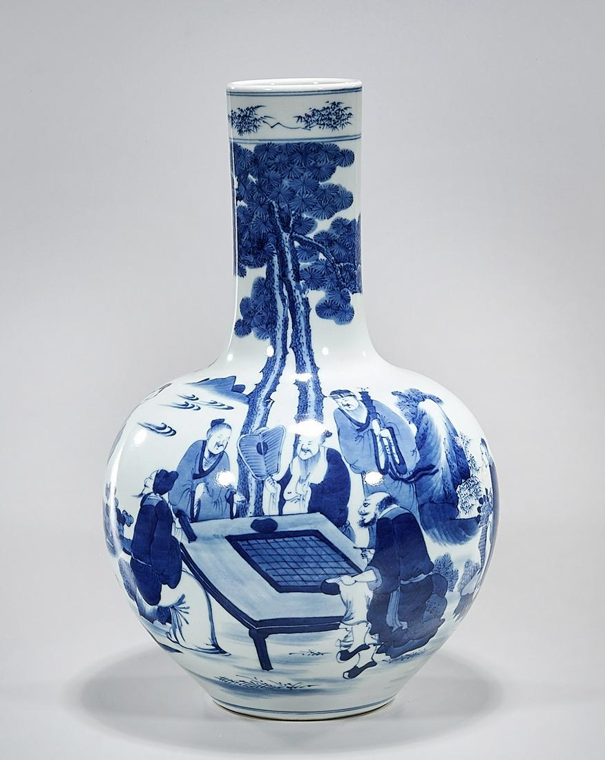 Chinese Blue and White Porcelain Vase (1 of 7)