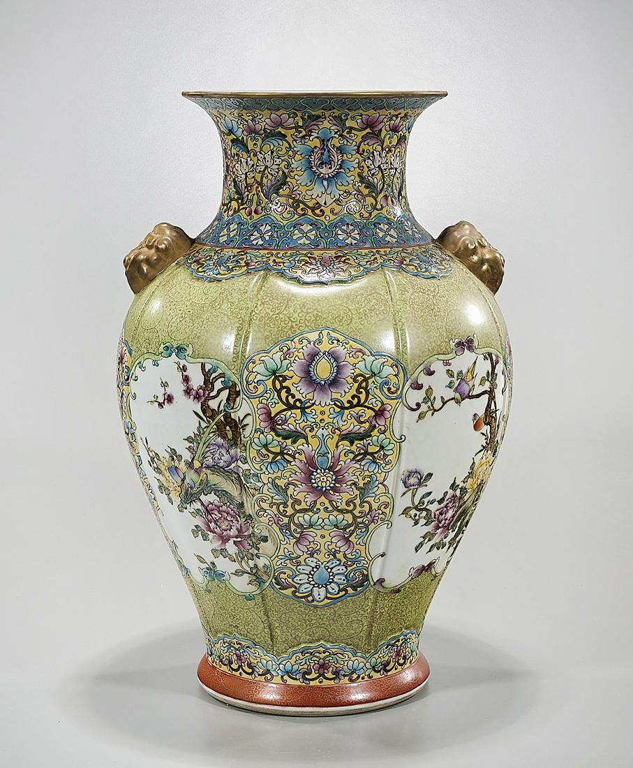 Chinese Enameled Porcelain Vase (1 of 7)