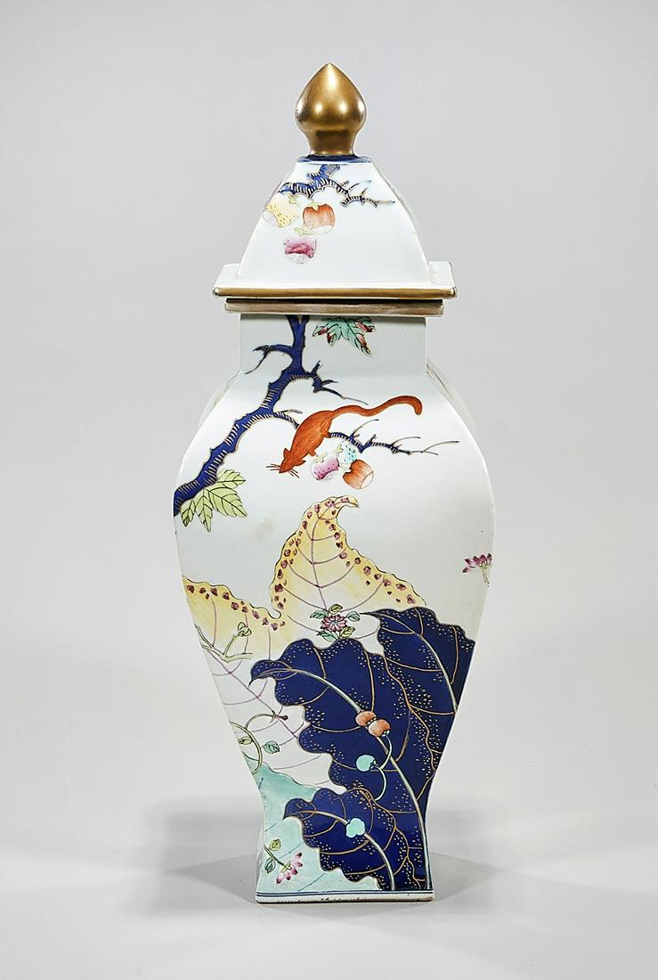 Chinese Four-Faceted Painted Porcelain Covered Vase: Chinese four-faceted painted porcelain covered vase; 17" x 7" sq. (approx.) Condition: general wear, frits, pits, minor losses