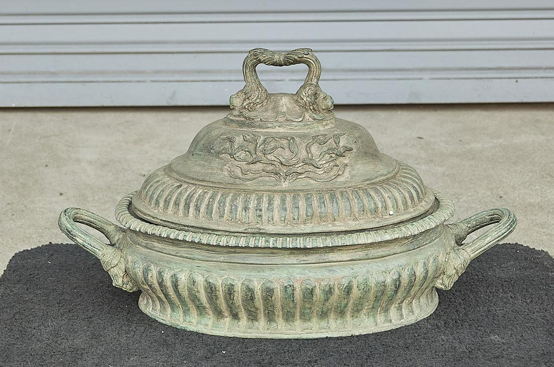 Chinese Bronze Covered Basin (1 of 3)