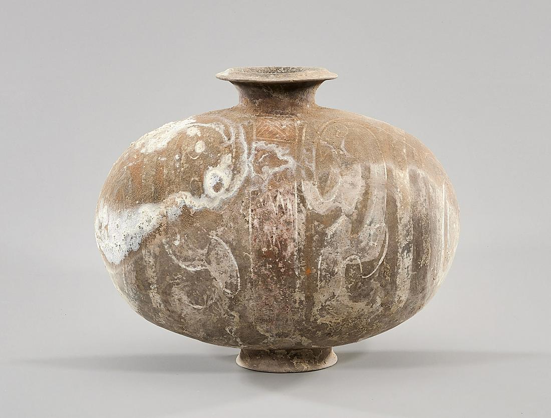 Chinese Han-Style Painted Pottery Jar (1 of 4)