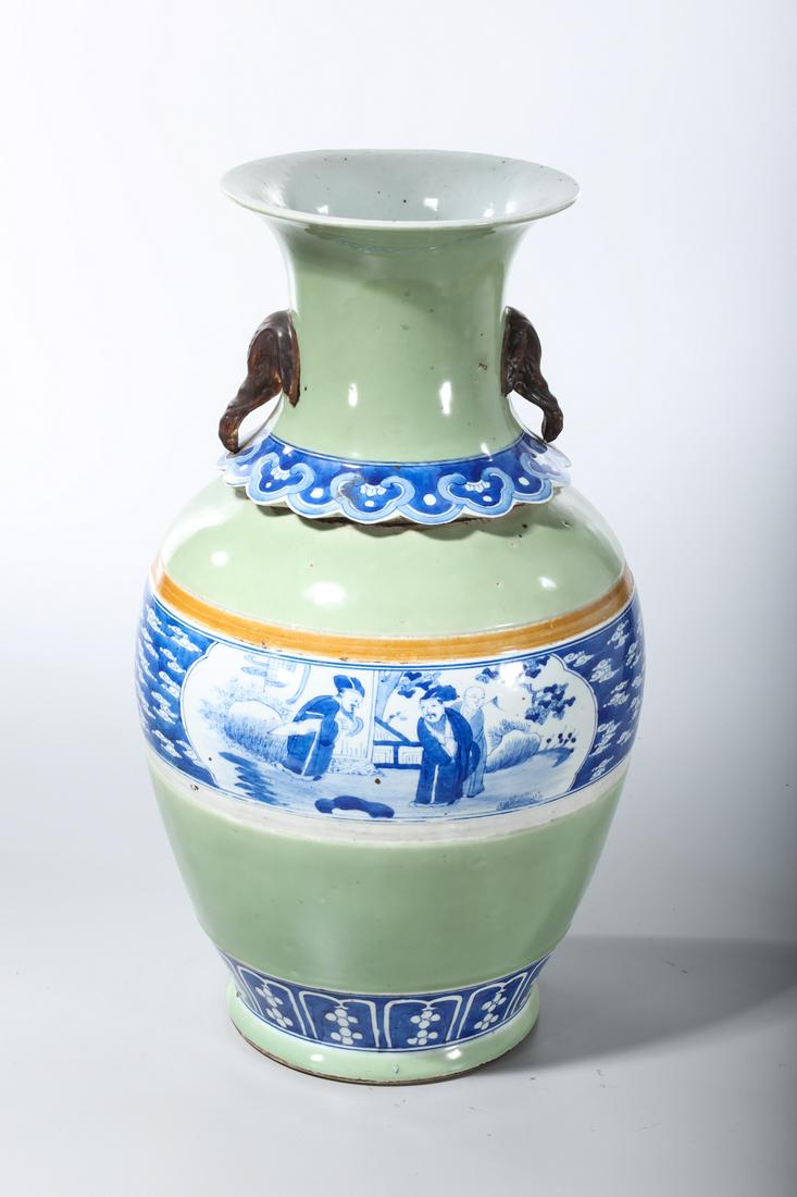 Chinese Glazed Porcelain Vase (1 of 6)