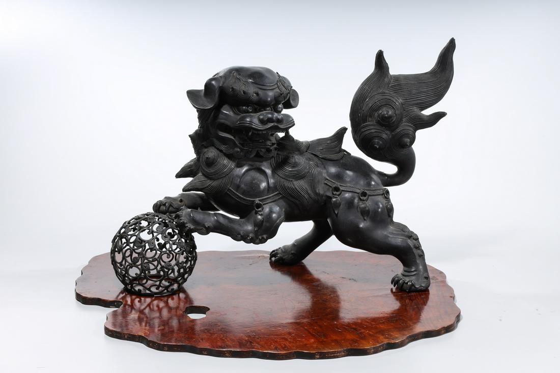 Japanese Edo Period Bronze Covered Censer (1 of 9)