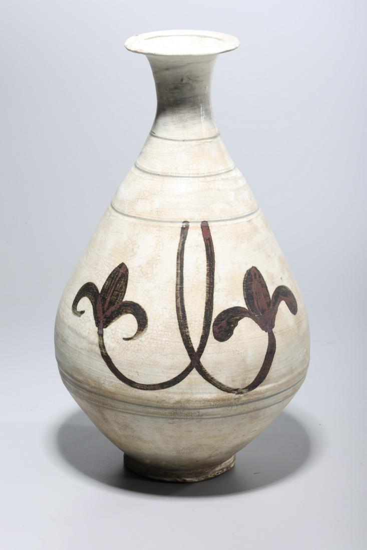 Korean glazed ceramic vase (1 of 5)