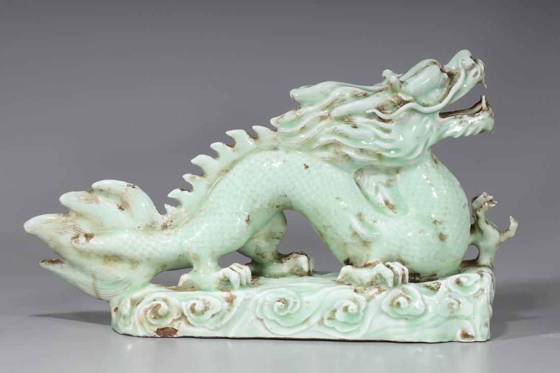 Chinese Porcelain Dragon (1 of 5)