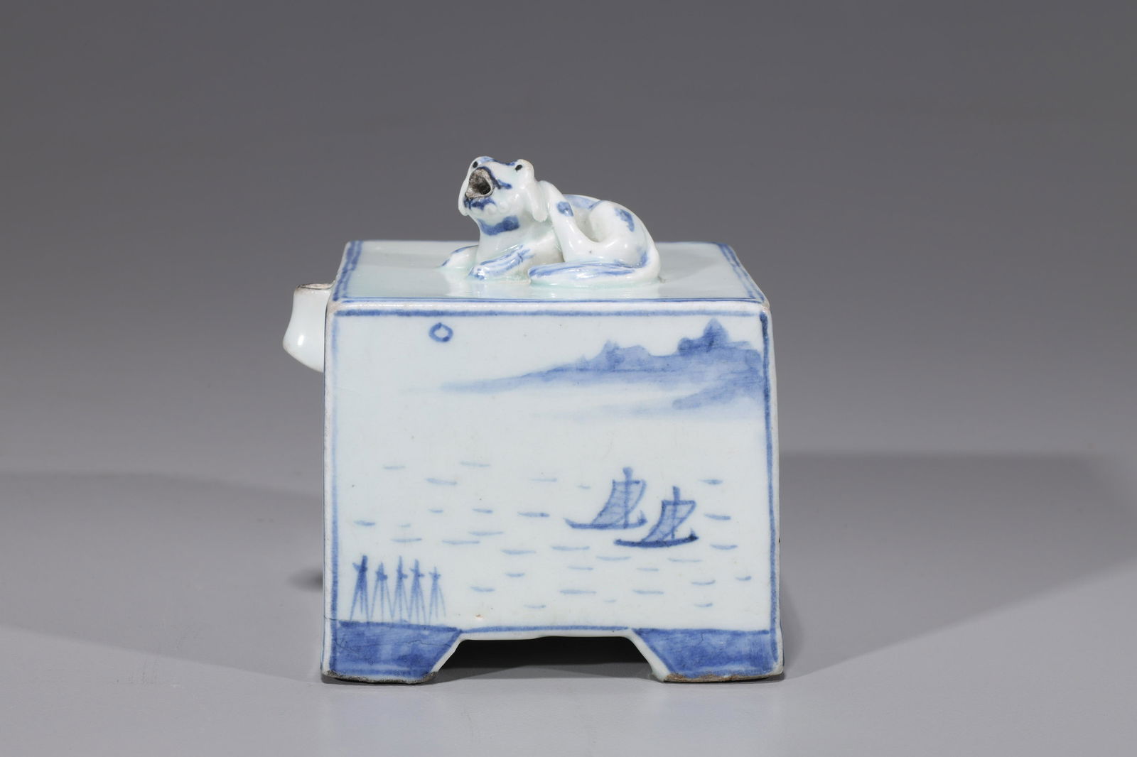 Korean Blue And White Porcelain Water Dropper (1 of 9)