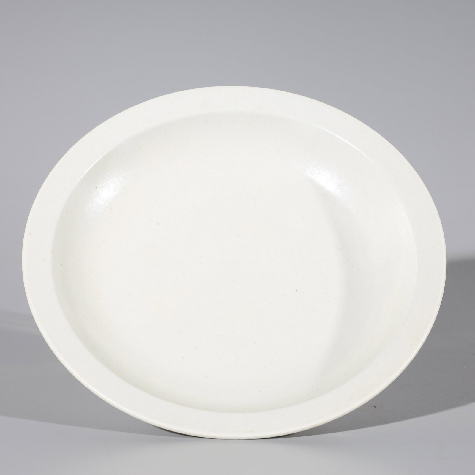 Chinese Porcelain Serving Dish (1 of 2)