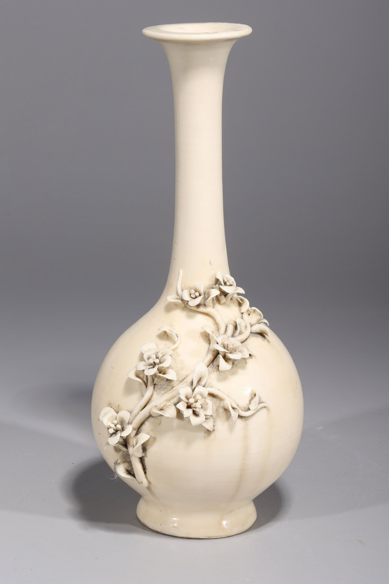 Chinese Blanc de Chine Porcelain Bottle Vase (1 of 5)