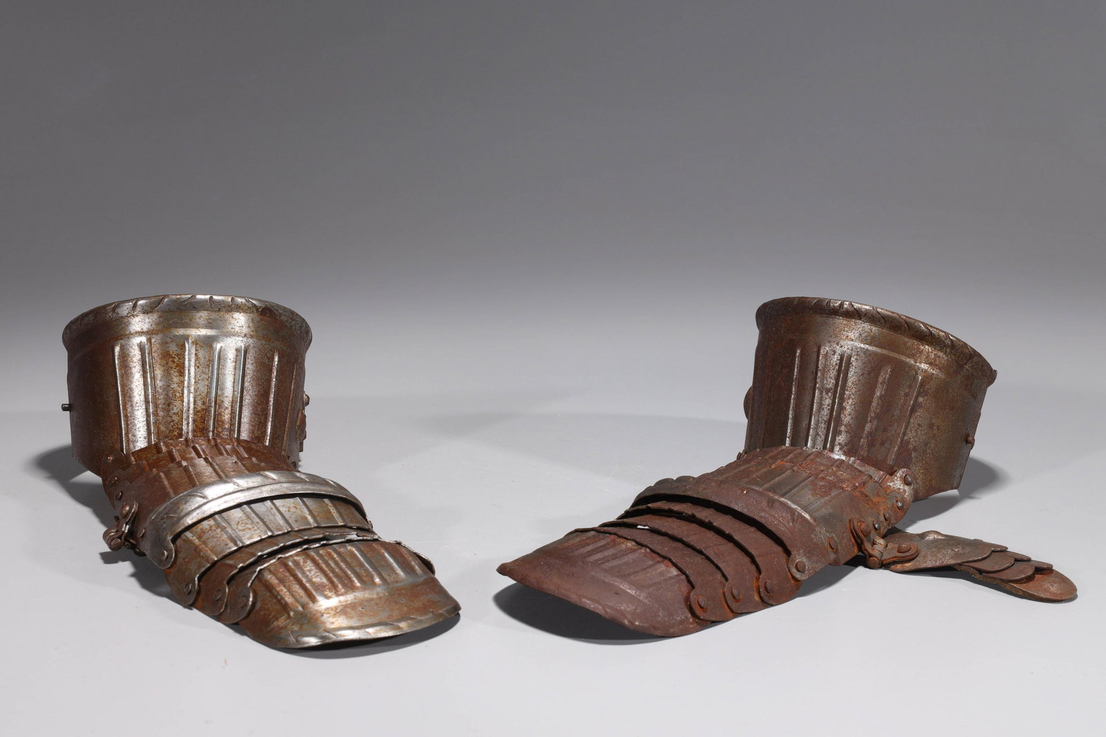 Maximilian Style Mitten Gauntlets: Pair of Maximilian-style mitten gauntlets, 19th century or earlier; some wear and rusting; 10 1/2" x 4 1/2" x 4 1/2" (approx.)