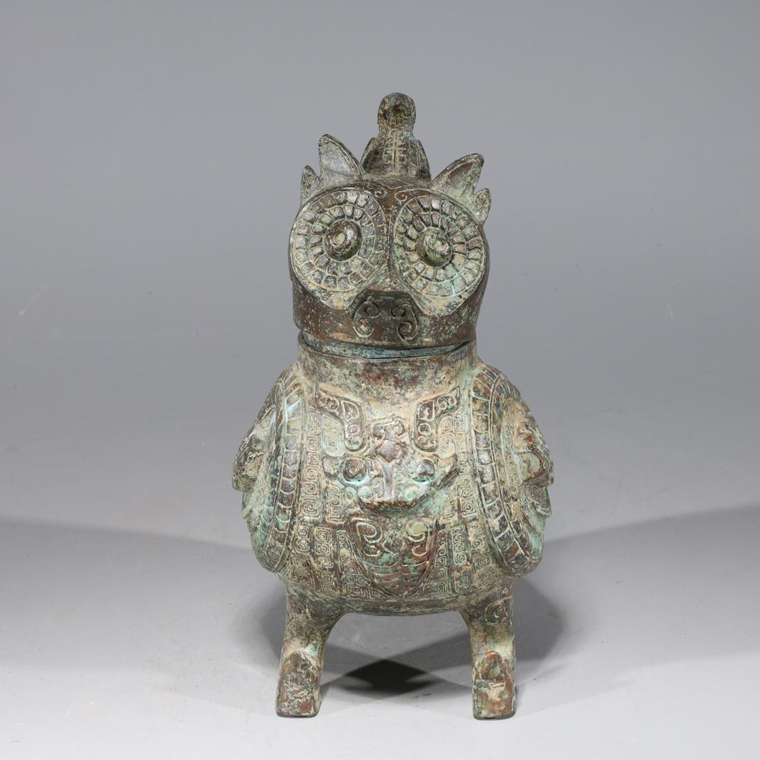 Chinese Archaistic Bronze Owl Vessel (1 of 10)