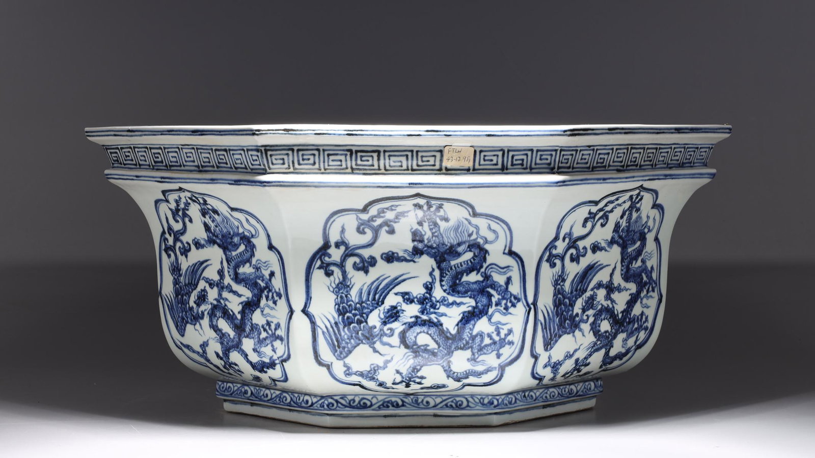 Large Chinese Ming Style Blue & White Porcelain Basin (1 of 7)