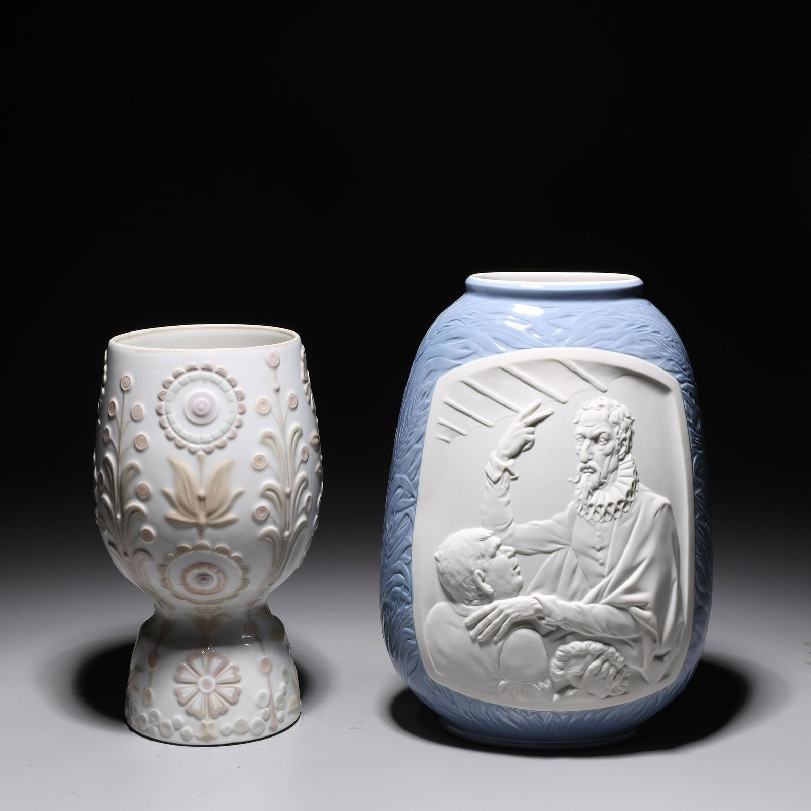 Two Hand Signed Lladro Vases (1 of 9)
