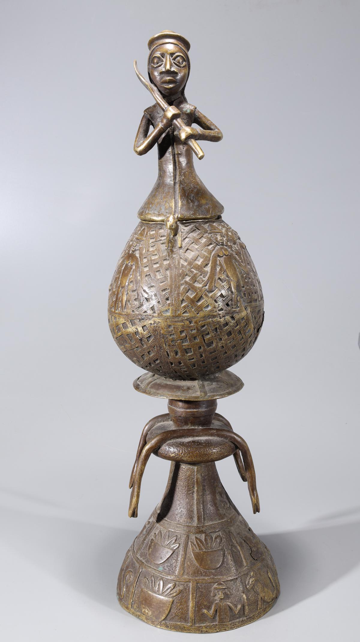 African Benin Bronze Figure (1 of 10)