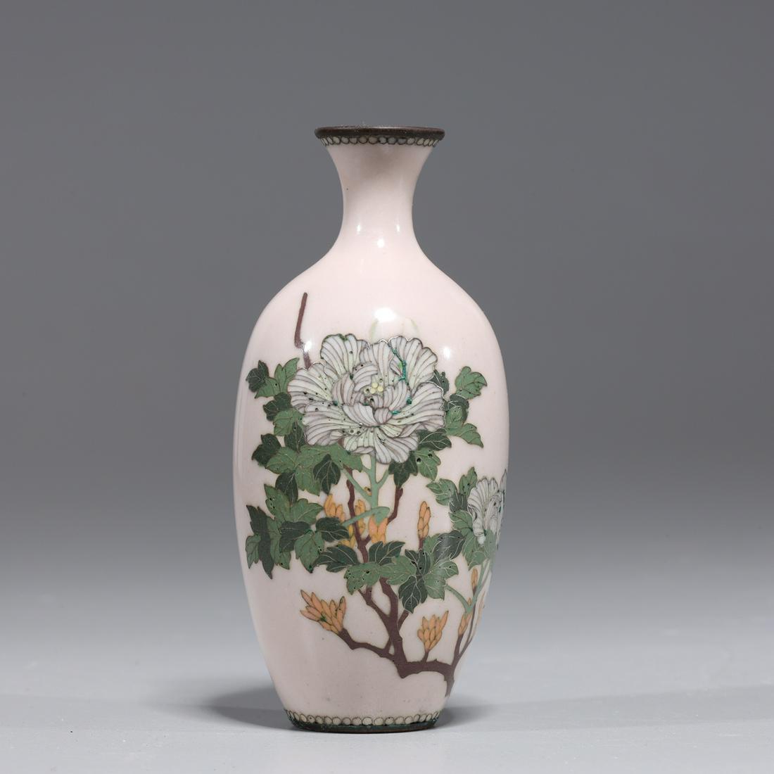 Small Japanese Cloisonne Meiji Vase: Small Japanese cloisonne Meiji period vase, probably Hattori; overall good condition; H 3 5/8" x D 1 3/4" (approx.)