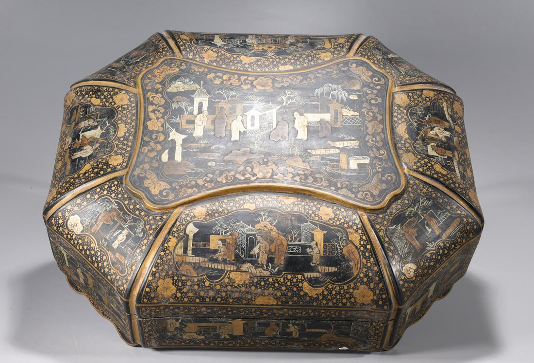 Chinese Gilt Lacquer Box (1 of 9)