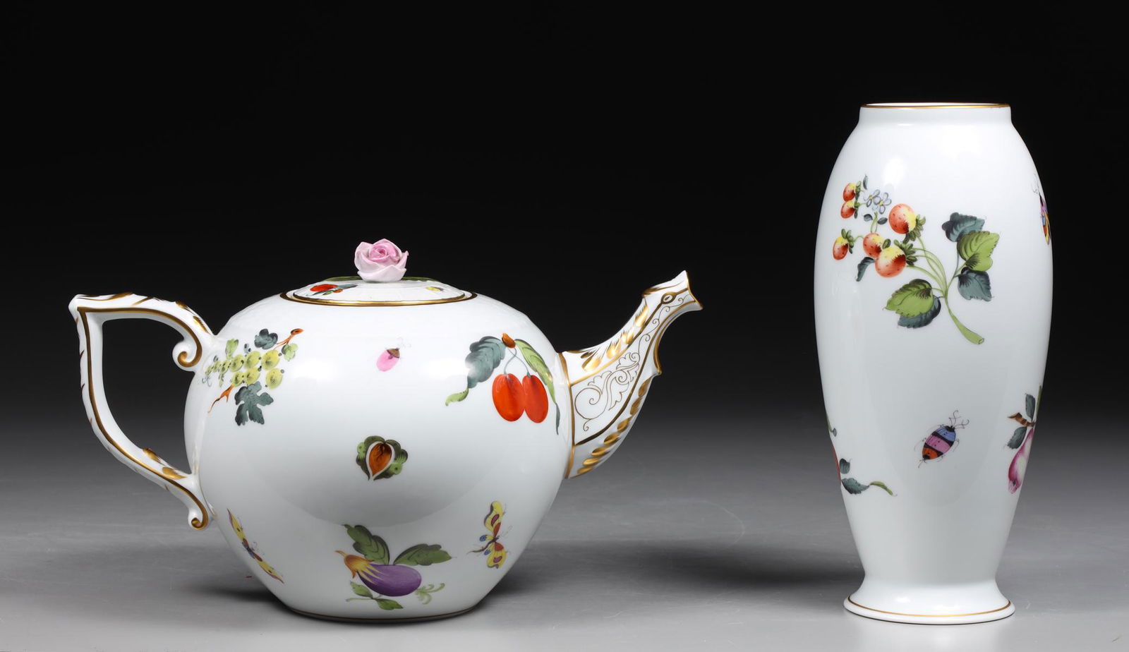 Group of Two Herend Rothschild Porcelain Tea Pot and Vase (1 of 6)