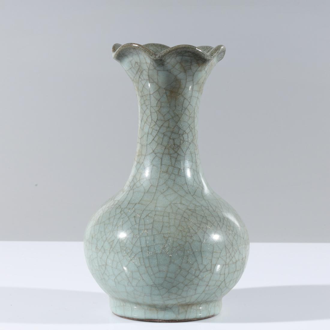 Chinese Celadon Crackle Glazed Vase (1 of 6)